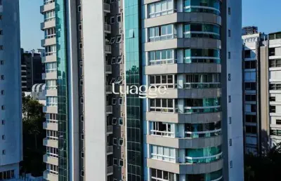Apartamento com 202m², 3 suítes, lareira, churrasqueira, 3 vagas, infraestrutura completa, no bela vista.
