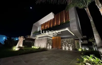 Mansão cinematográfica de alto luxo no condomínio playa a vista