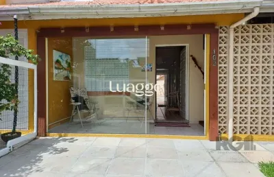 Casa em condomínio fechado com 2 quartos à venda na Rua Beija Flor, 867, Capão Novo, Capão da Canoa