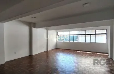 Sala comercial | 55,90m2 privativos | centro histórico