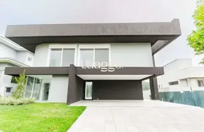 Casa residencial em condominio fechado para locação - bairro vila nova - piso porcelanato/laminado - 250m² área privativa - 04 suites