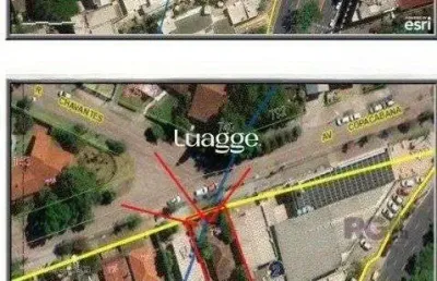 Terreno plano com 439m², localizado na avenida copacabana, no limite entre os bairros tristeza e assunção