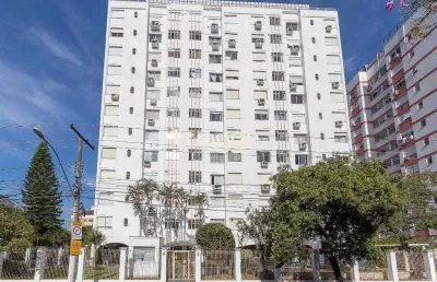 Ótimo apartamento no cristal com vista deslumbrante para o guaiba