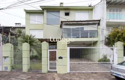 Casa com 3 quartos para alugar na Rua Alcebíades Antônio dos Santos, 418, Nonoai, Porto Alegre