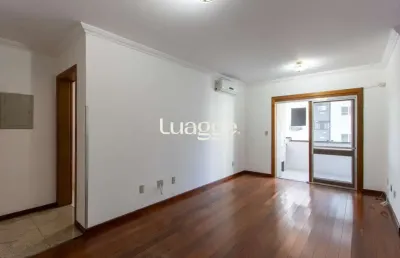 Apartamento com 3 quartos à venda na Rua Afonso Arinos, 352, Camaquã, Porto Alegre