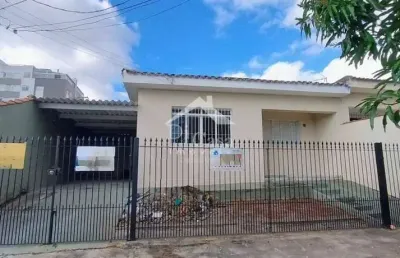 Casa com 3 quartos para alugar no Jardim Alvinópolis, Atibaia 