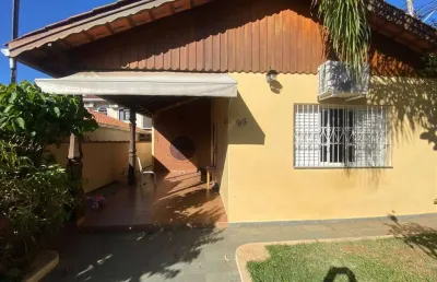 Casa com 3 quartos à venda na Antonio Padua Zago, 93, Centro, Piracaia