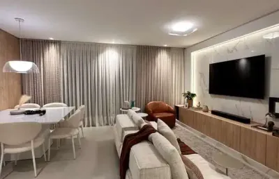 Apartamento com 3 quartos, sendo 1 suíte à venda, 107 m² localizado no centro de florianópolis/sc