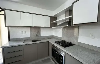 Casa com 2 dormitórios à venda, 156 m² por r$ 800.000,00 - centro - palhoça/sc