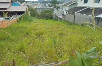 Terreno à venda na Rua Falcão, 1, Forquilhinhas, São José