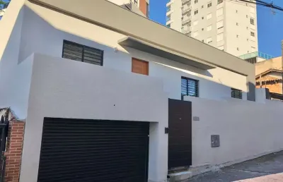 Casa a venda na agronômica – 2 dormitórios (1 suíte), jacuzzi e garagem