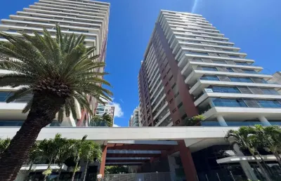 Apartamento disponível para locação com 3 quartos, 3 suítes na avenida beiramar norte em florianópolis