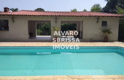 Chácara com 3 suítes 2 salas escritório, copa, cozinha e piscina no bairro itaim mirim em itu sp