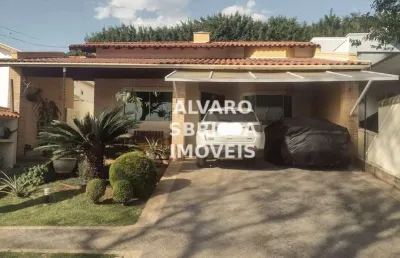 Casa térrea com 3 dormitórios 01 suíte e piscina à venda no condomínio portal da vila rica em itu sp 330 m2