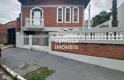 Casa estilo sobrado com 9 salas comerciais para locação no bairro brasil - itu/sp