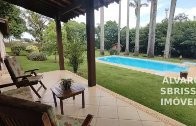 Chácara belíssima, mobiliada, aquecimento solar, arborizada, 4 dormitórios sendo 2 suítes, em itu sp, em bairro a 5 minutos do centro