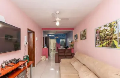 Casa com 3 quartos à venda na Rua Jorge Vieira de Andrade, 93, Vila Lanfranki, Franco da Rocha
