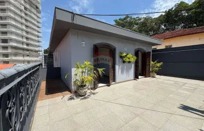 Casa ampla com 400 m² , reformada para locação no alto da lapa– residencial ou comercial
