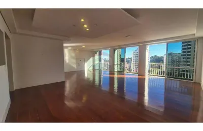 Excelente apartamento de 173m², 4 dormitórios, 3 vagas, lazer completo incluindo quadra de tênis no real parque