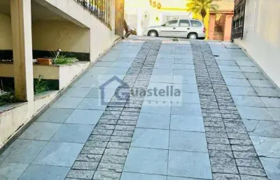 Casa sobrado em utinga - santo andré com 295m², 4 dormitórios e 5 banheiros por r$930k - a venda