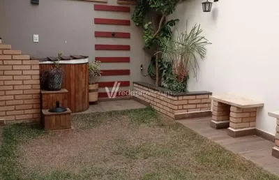 Casa com 3 quartos à venda na rua edmundo vosgrau, 402, parque jambeiro, campinas, 136 m2 por r$ 820.000