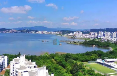 Apartamento garden à venda de 1 dormitório em clube residence no abraão, florianópolis !!