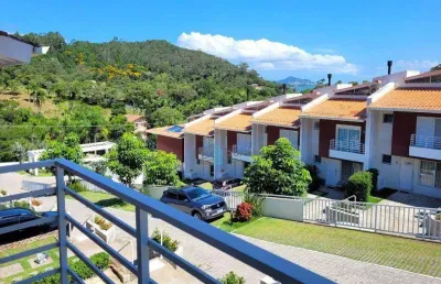 Casa à venda em condomínio fechado no sambaqui, florianópolis !!