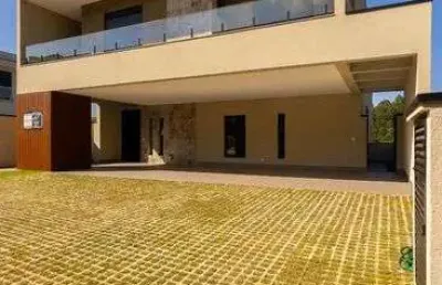 Casa à venda no condomínio itahyê 2 em santana de parnaíba - sp
