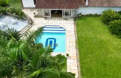 Casa com 5 quartos à venda na Rua Anesio de Oliveira, 61, Morin, Petrópolis
