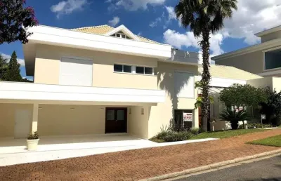 Casa de alto padrão localizada no residencial gêneses i em santana de parnaíba - sp.