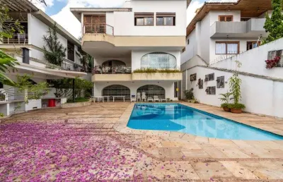 Casa para venda possui 690 metros quadrados com 4 quartos em cidade jardim - são paulo - sp.