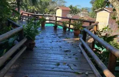 Casa sobrado à venda no condomínio parque da cascata em juquehy - são sebastião - sp