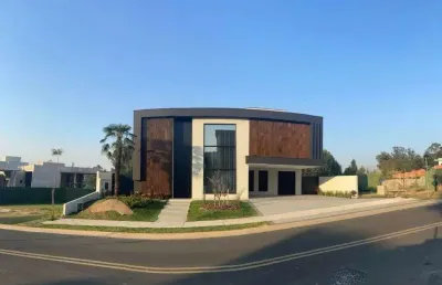 Casa de alto padrão à venda no condomínio vila dos pinheiros em indaiatuba-sp