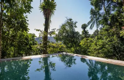 Casa à venda no condomínio sitio sao pedro em guarujá - sp.