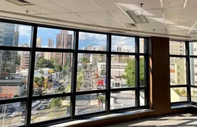 Sala para alugar no condomínio trade tower na norte sul em campinas - sp.