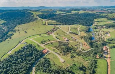 Terreno espaçoso à venda no fazenda dona carolina na capela do barreiro em itatiba - sp