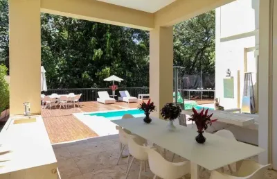 Casa à venda no condomínio alphaville em campinas - sp.