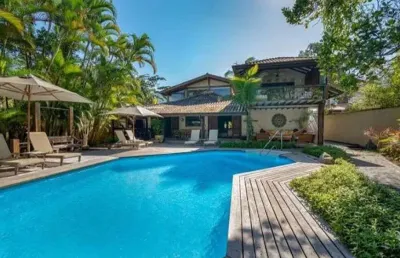 Casa para venda com 588 metros quadrados com 7 quartos em jaraguá - são sebastião.