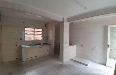 Casa com 3 quartos à venda na Avenida Senador Casimiro da Rocha, 1058, Mirandópolis, São Paulo