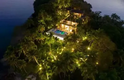 Casa com 5 quartos à venda na Rua Itapirapuá, 101, Pontal (Cunhambebe), Angra dos Reis