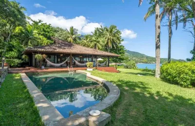 Casa à venda no condomínio sitio curral em ilha bela - sp.