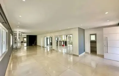 Casa sobrado à venda e locação no condomínio golf village na granja viana em carapicuíba - sp