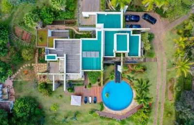 Casa alto padrão à venda ou aluguel no condomínio portal terra nova em jundiai - sp.