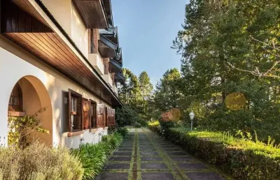 Casa com 6 quartos à venda no Capivari, Campos do Jordão 
