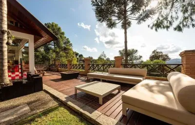 Casa com 4 quartos à venda no Centro, Campos do Jordão 