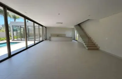 Casa sobrado à venda no condomínio alphaville nova esplanada 3 em votorantim - sp