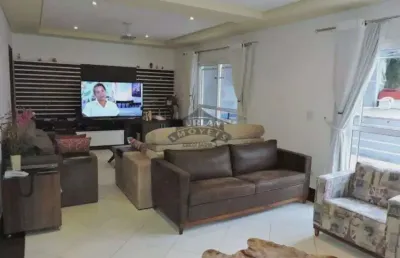 Casa sobrado alto padrão à venda no condomínio golf village em carapicuíba - sp