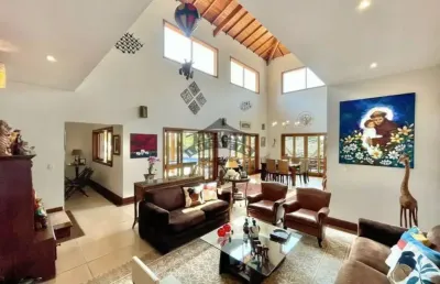 Casa sobrado alto padrão à venda no condomínio fazendinha na granja viana em carapicuíba - sp