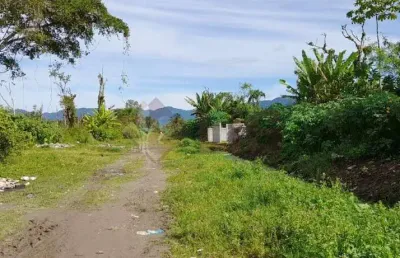 Terreno à venda no bairro jardim das palmeiras em caraguatatuba/sp