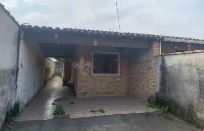 Casa à venda no bairro do golfinho - caraguatatuba!
